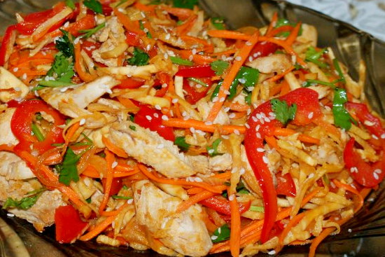 Овощной салат под соусом